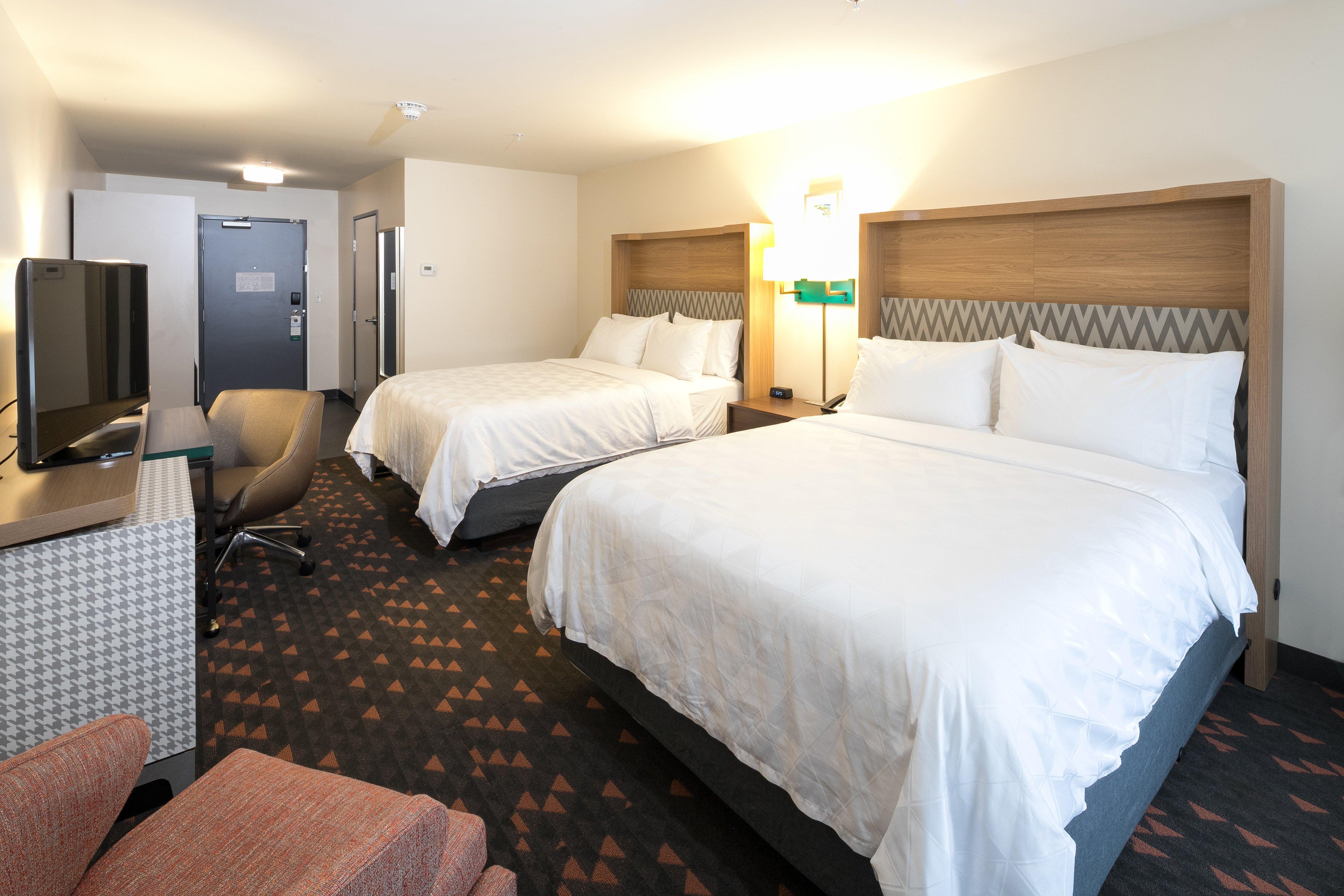 Holiday Inn Hotel & Suites - Mount Pleasant By Ihg Exterior foto